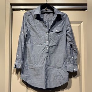 J. Crew chambray Blue Button-Up collar women’s Shirt size XS petite - EUC
